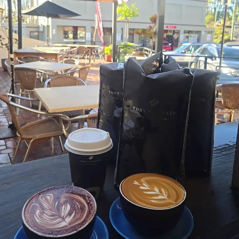 Brunch at Neighbourhood Cafe